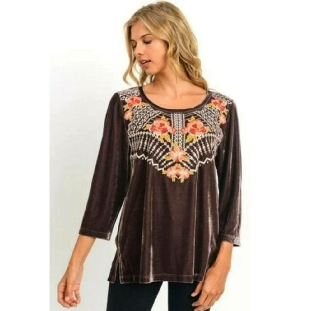 Jodifl embroidered velvet top